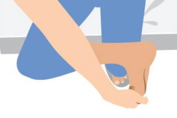 ท่าบริหาร แก้ปวดส้นเท้า, แก้รองช้ำ