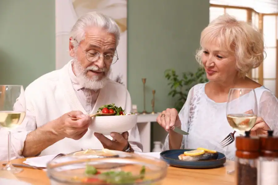 ยาเคลือบกระเพาะ กินตอนไหน